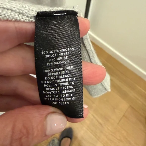 Lafayette 148 New York Light Gray Open-Front Short-Sleeve Cardigan with Pockets - Picture 7 of 7